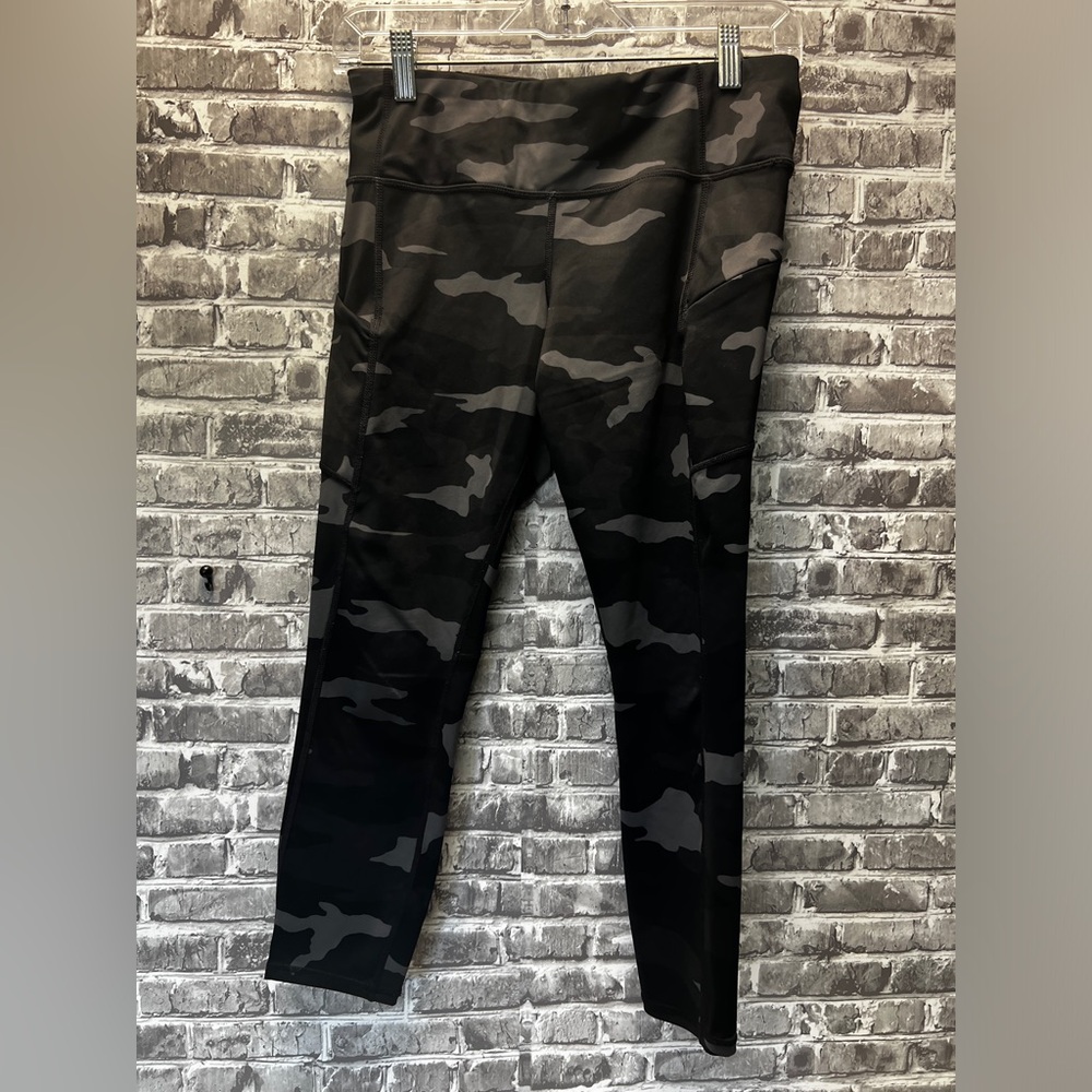 Athleta leggings